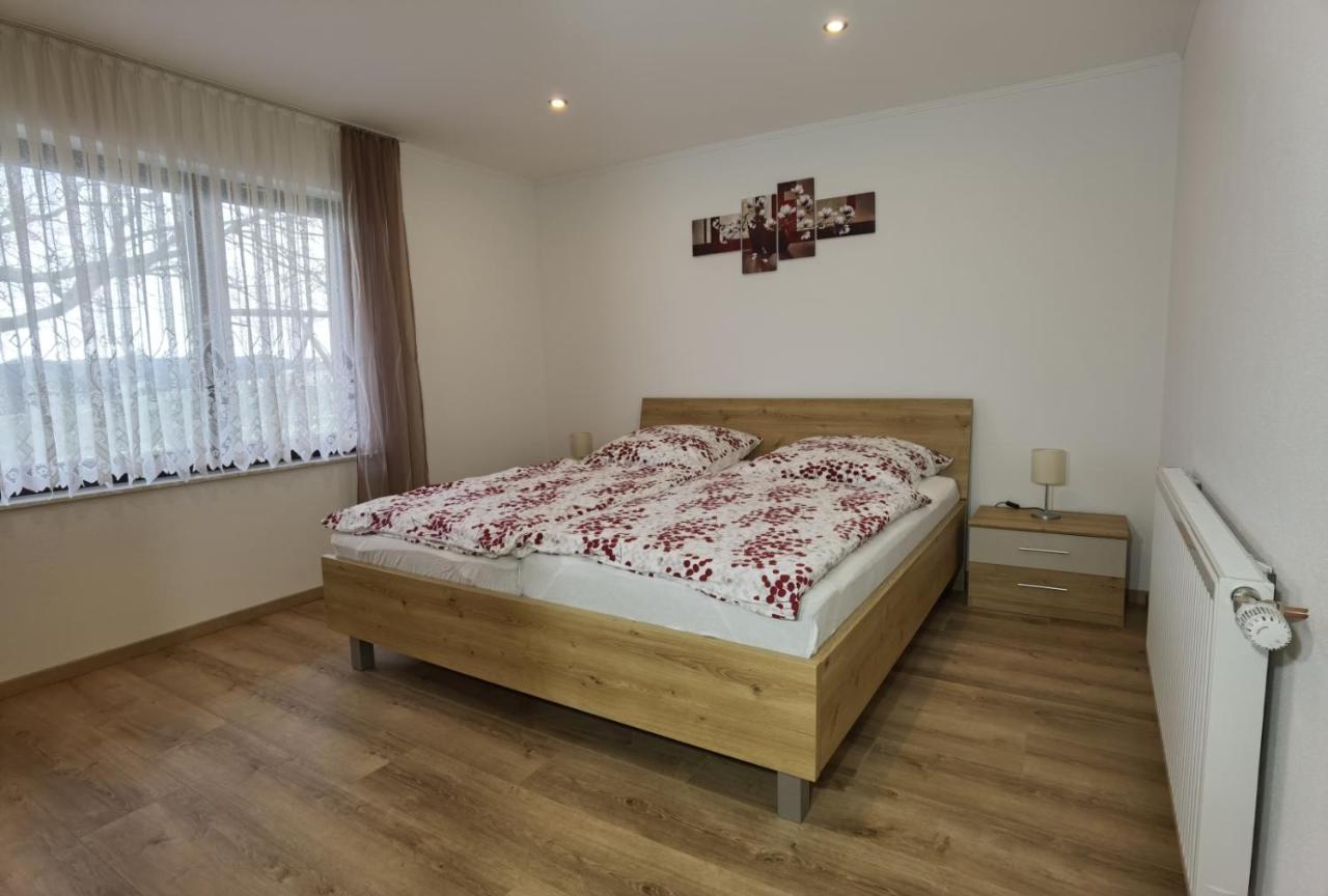 Ferienwohnung Hockertz Habscheid Экстерьер фото